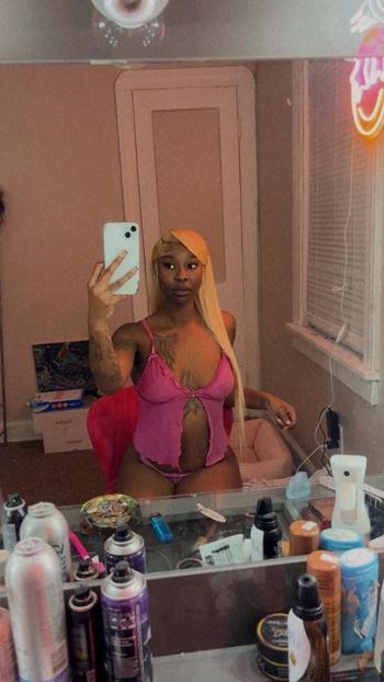 Tati, 28  female escort, Cleveland