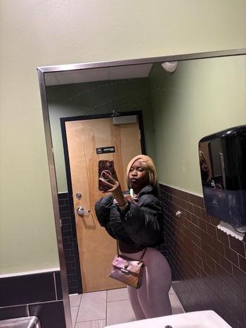 Magic, 20  female escort, Cleveland