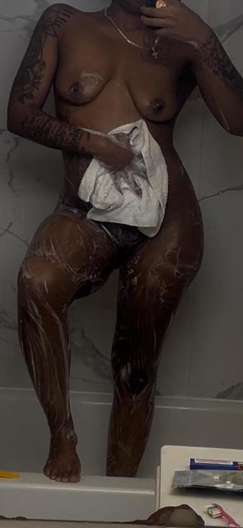 Willow , 22  female escort, Cleveland