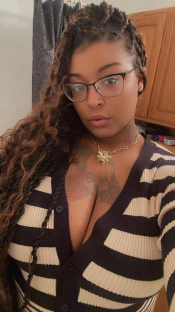 440-966-0047, 27  female escort, Cleveland