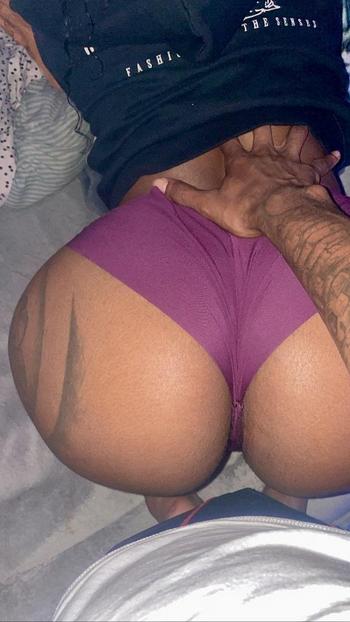 Honey, 23  female escort, Cleveland