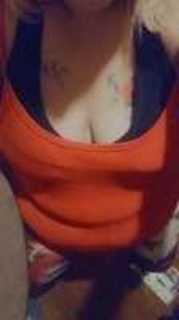2166995008, female escort, Cleveland