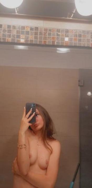 2162735190, female escort, Cleveland