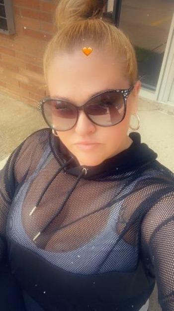 2163017282, female escort, Cleveland